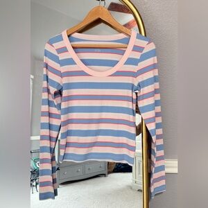 AMERICAN EAGLE OUTFITTERS Pink Striped Round Neck Long Sleeve Tee Shirt L NWOT